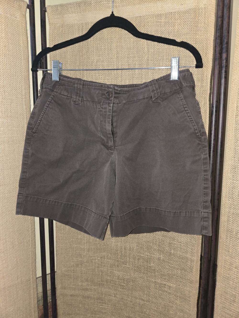 Women's Talbots Petites Stretch Brown Mid-rise Bermuda Shorts Size 8